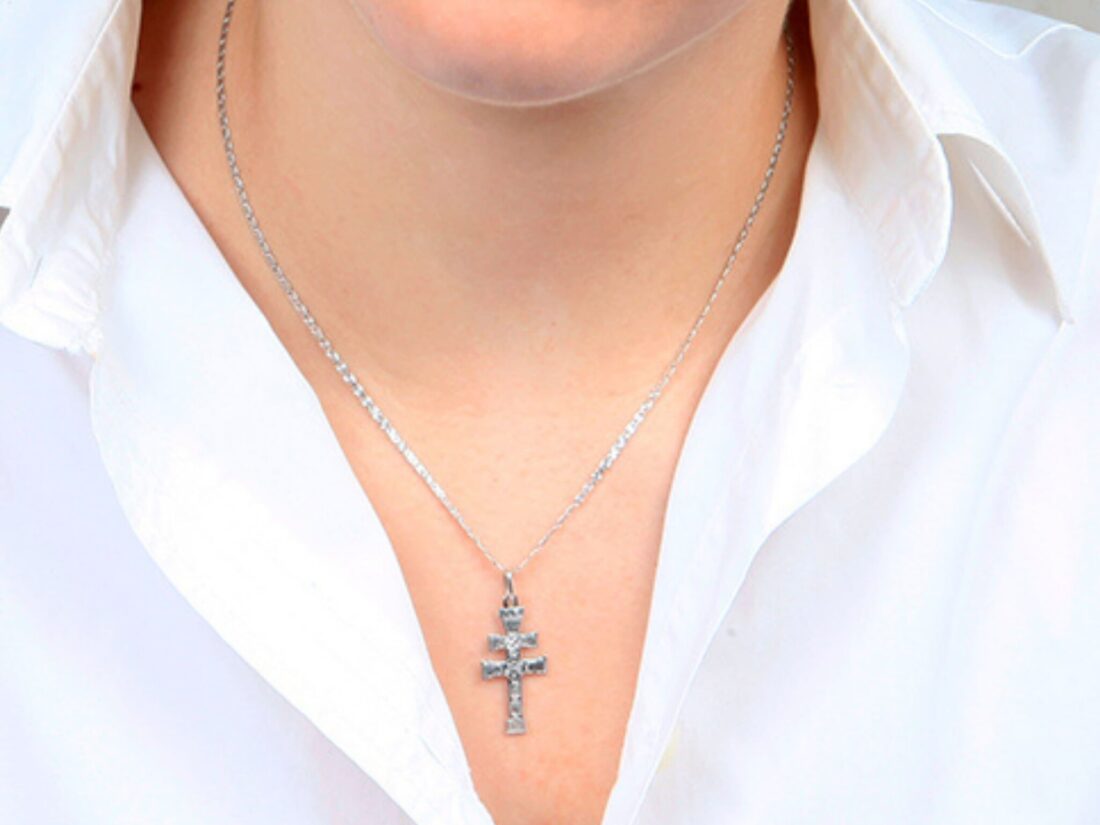 Cruces