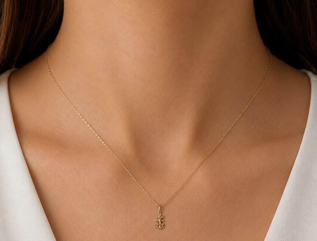 CRUZ CARAVACA ORO 18K CRISTO RELIEVE ÁNGELES