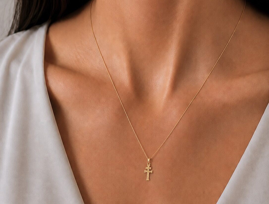 CRUZ CARAVACA ORO 18K RELIEVE